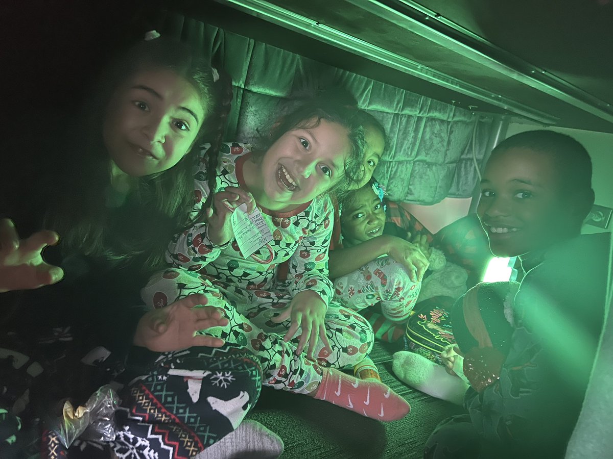 Lunch fort date with my third grade friends!  #asd4all