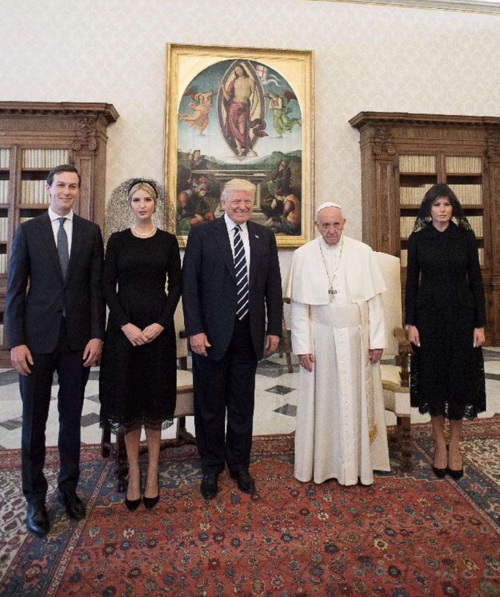 shakugeon's tweet photo. @FoxNews Isn't it Pope Francis himself ?
He tries to sell his soul to
the Red Demon
(Chinese Communist Party).
He's happy with
Nancy Pelosi, Speaker of the US Congress and
US President Biden.
#CatholicInNameOnly
Both of them are
self-proclaimed
devout Catholic,
but pro-choice. https://t.co/x9zMFIqoGI