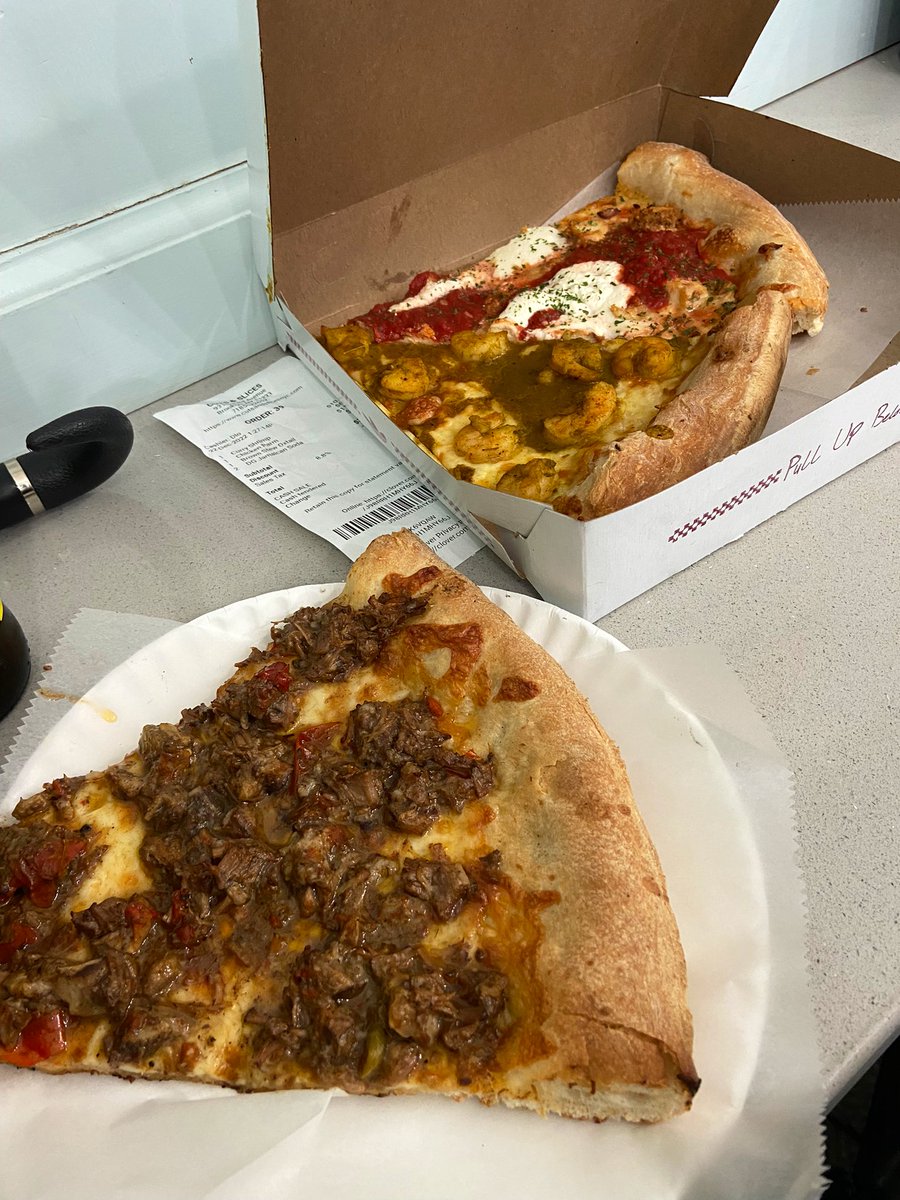 evolve2exist's tweet image. Brooklyn wit it. Had to stop by @CutsSlicesnyc for that oxtail pizza!  🔥🍕 Also tried Curry Shrimp and Chicken Parmesan slices. 😋😋