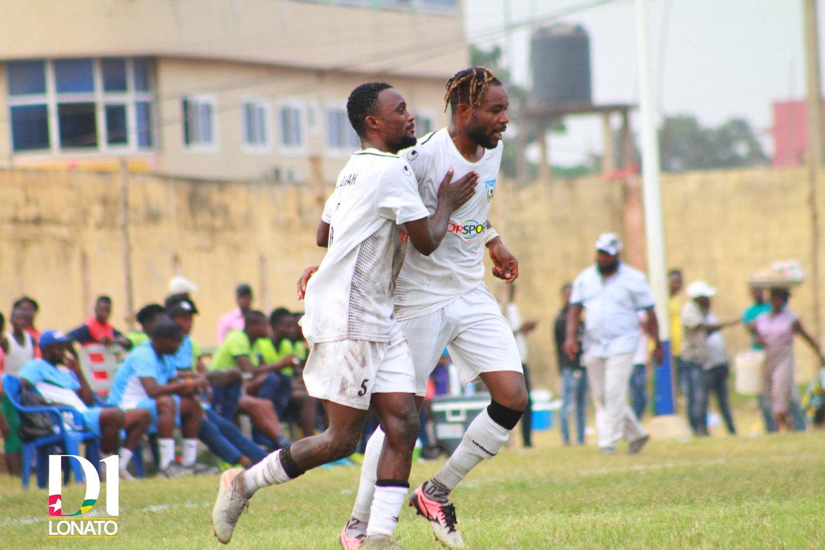 FtfTogolaise's tweet photo. 🟥#D1LONATO - 8ème journée
📷#ASOTR 0⃣ 🆚 3⃣ #ASBINAH https://t.co/VY2Kd1nglp