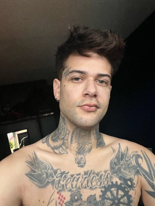 Time to go bake! 🍪 🫶🏼 https://t.co/VhuD8YEcBO