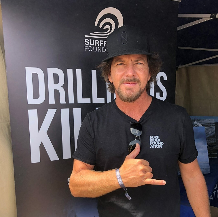 Happy 58 birthday to the legendary Pearl Jam vocalist Eddie Vedder!