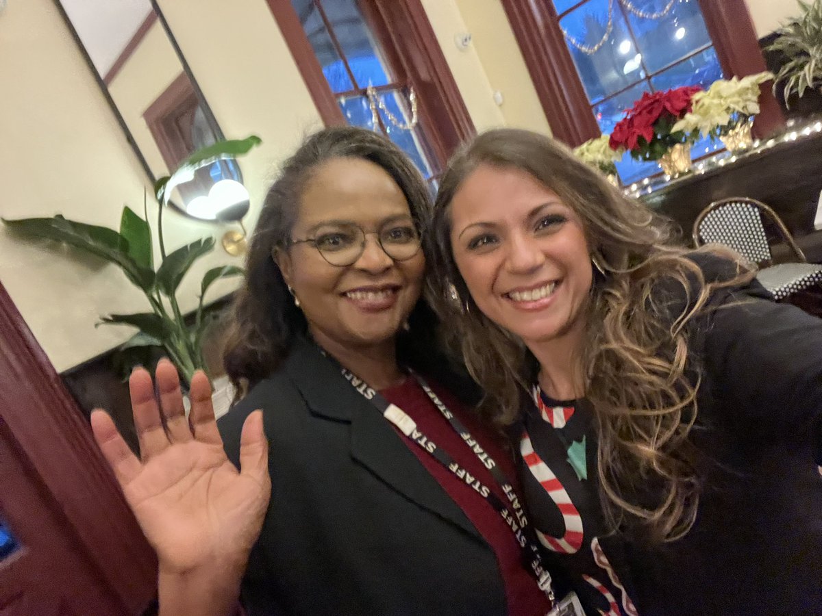 MsHernandezPCSD's tweet image. I love my job and I love these people! We are bringing the JOY!!!!! #PeekskillStrong