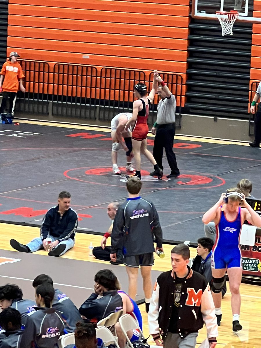 spence_jt's tweet photo. Went 5-0 for the second weekend in a row at Maverick Duals #wrestling #SouthCarolina #hardwork @NewberryWrstle https://t.co/MSYbow3taV