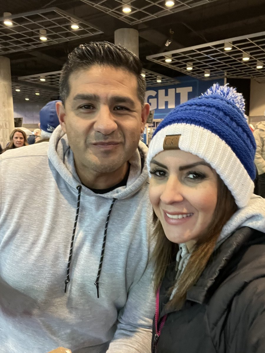 kg_robles's tweet photo. The cold temps aren’t stopping us #GoJays https://t.co/7filpsf1su