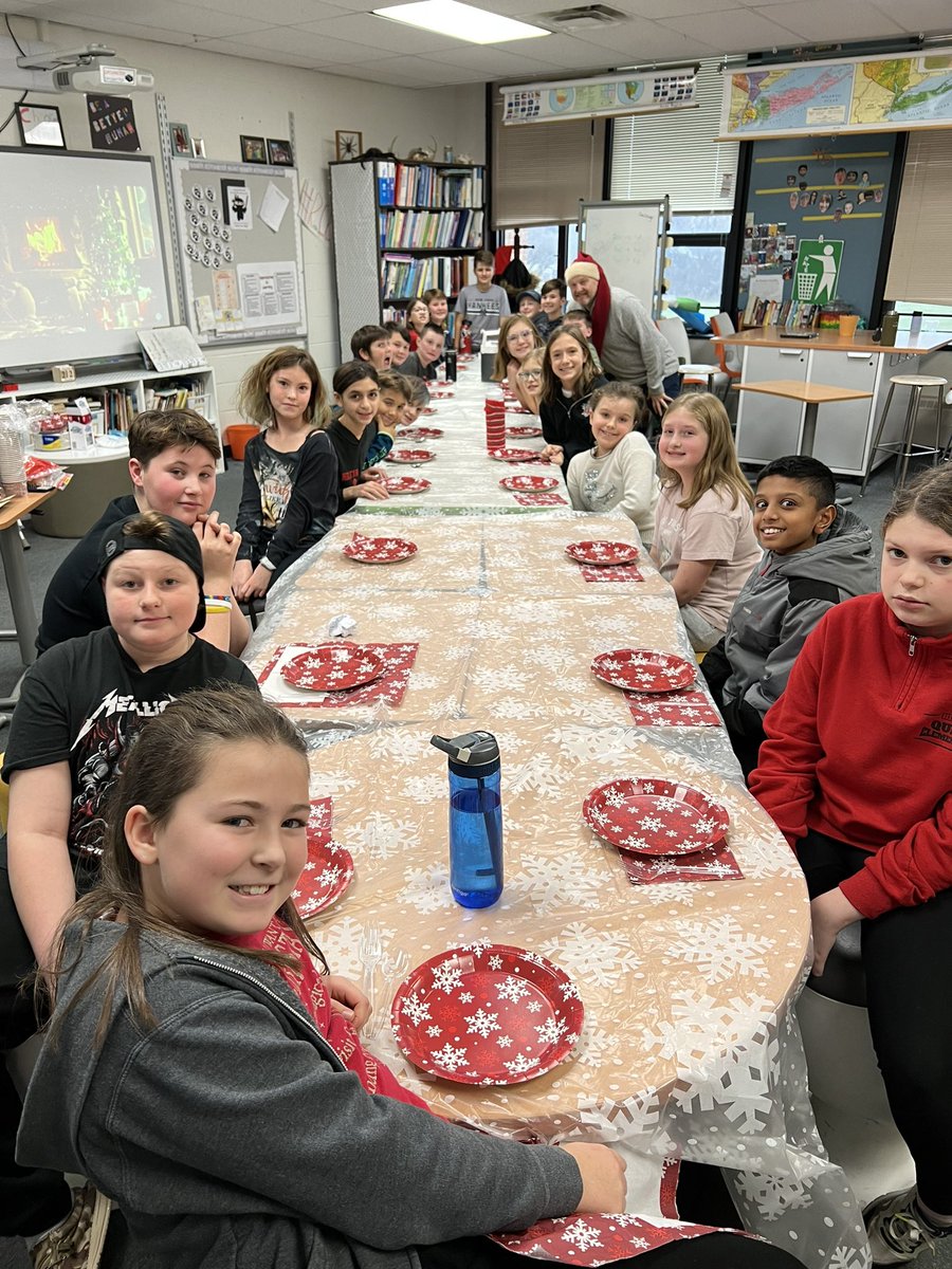 MrsBCarpenter's tweet photo. Holiday lunch-A great tradition returns! Toast by the grads, cooking, trying some new foods &amp; spending some time as a classroom family. Doesn’t get much better than this! https://t.co/o6fLz4zHsO