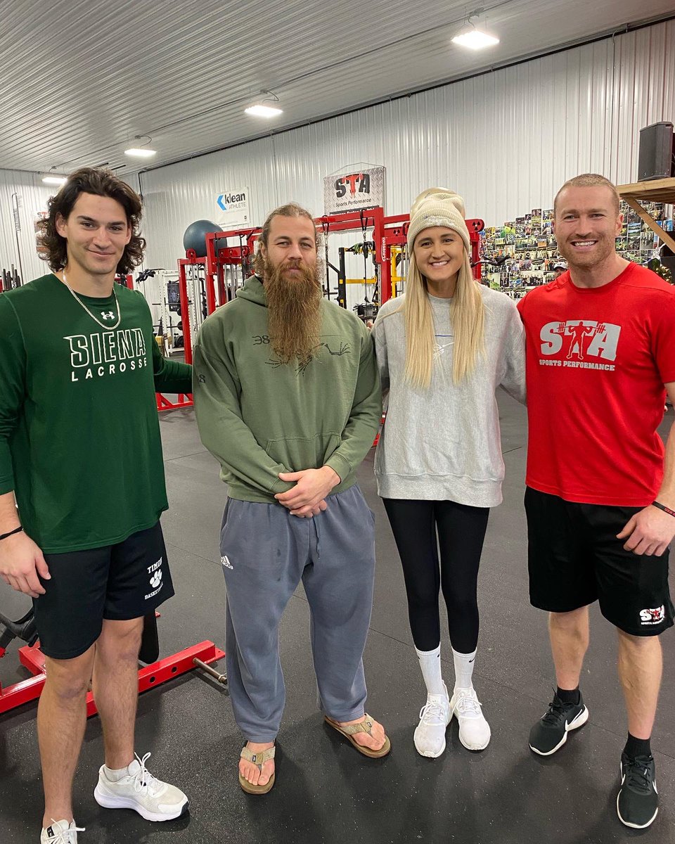 Coach Watts tweet media