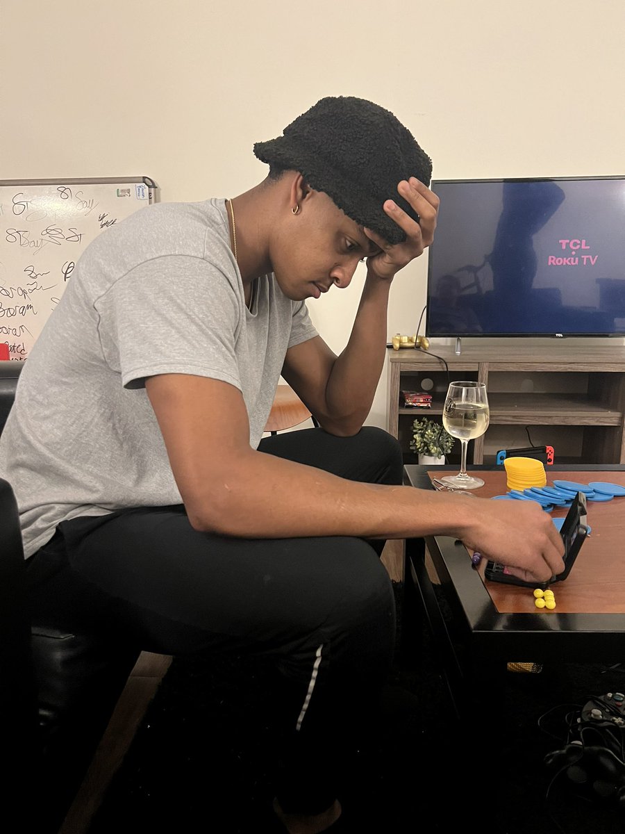 taylor_savian's tweet image. 