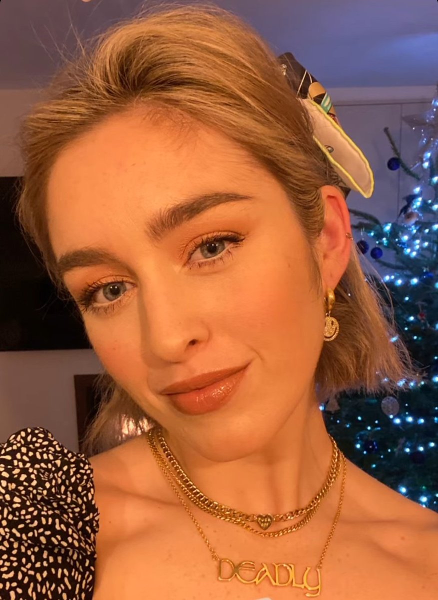 Danielle Galligan Updates on Twitter: "🆕 Danielle Galligan via her