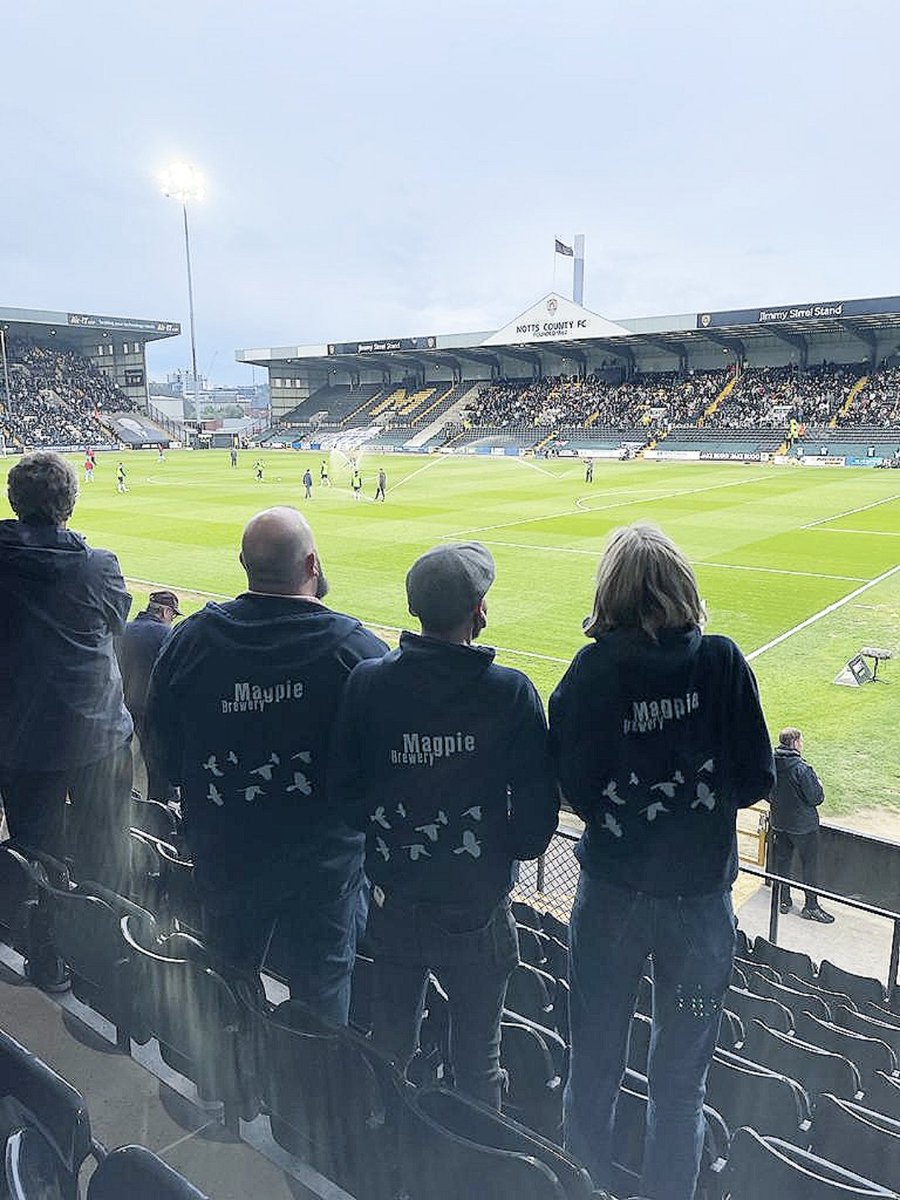 Taproom Open - Boxing Day

THE most traditional football day of the year. Pairs nicely with traditional ale 🍺 

Midday onwards!

#realale #football #Christmas #taproom #craftbeer #cider #Nottingham #pub #beerlover #Notts #magpies #drinks #BoxingDay #clickandcollect #weborders