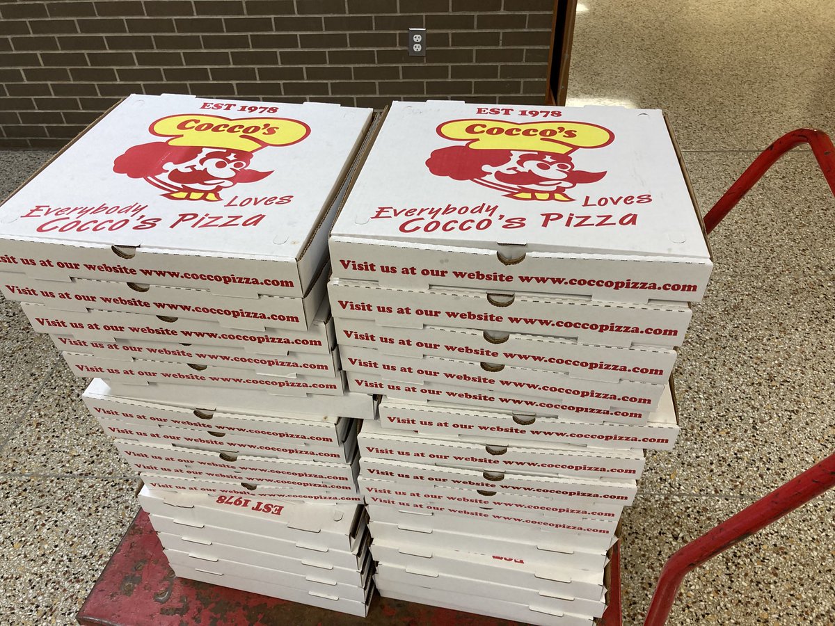 Mrs_Brindle's tweet photo. It’s an ugly sweater, pizza, candy cane and a movie kind of day! https://t.co/3KYfcCukJn