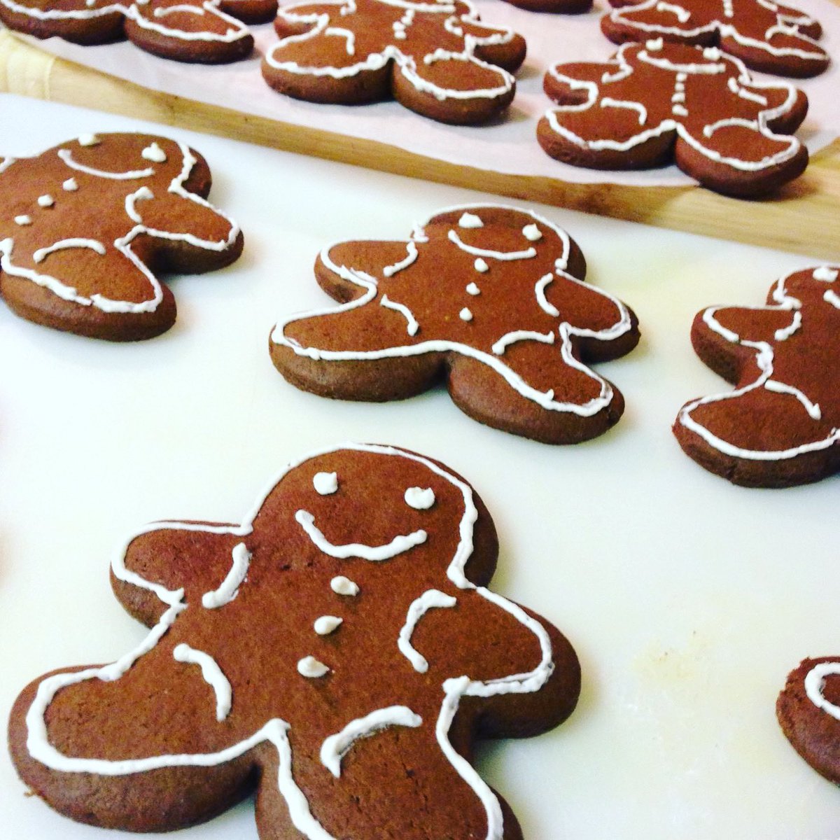 anoosrini's tweet photo. #12DaysOfCookies

Day 9 - Gingerbread men https://t.co/gmxfYTSIeK