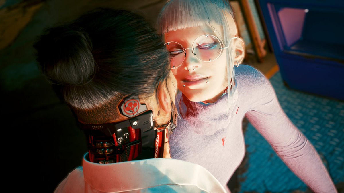 _galdorcraeft_'s tweet photo. Kiss thief on Redwood Market ๐ค๐ธ There are these rare moments when she looses her timidity. (ใโฝใ) #Cyberpunk2077 #Cyberpunk2077PhotoMode #VirtualPhotography #VP #LilithDurand #GoroTakemura #Takemura #AMM #AppearanceMenuMod https://t.co/0YJCMT5kaD