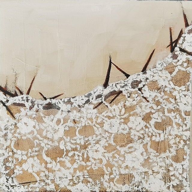lost_lace's tweet photo. Great to see references to #lostlace included in the slideshow that accompanies #OlivierCornetGallery’s 10-year anniversary group show. There are two works by @McConnonMiriam in this exhibition. Come see them. Here are some notes about ‘Hiding the thorns’
https://t.co/TuRSLxJll2 https://t.co/lhmqxEDiC5