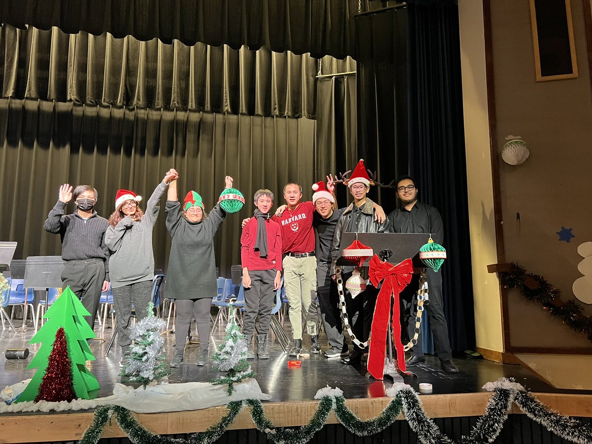 See you soon for our winter concert tonight at 7:00 pm! We’re looking forward to performing for you. Our first in-person concert since 2019!