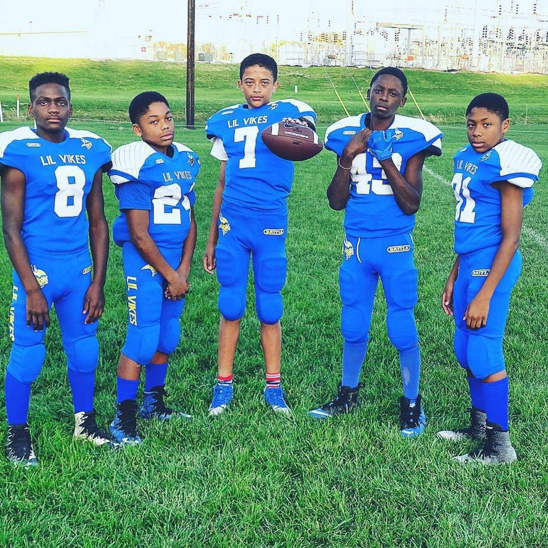 PargoJr's tweet photo. What we been through I cannot change, I just thank God we grew ! 🤞🏾What’s understood don’t need to be explained. North Omaha kids. #TMC🏁 https://t.co/DeIVnOXiyi