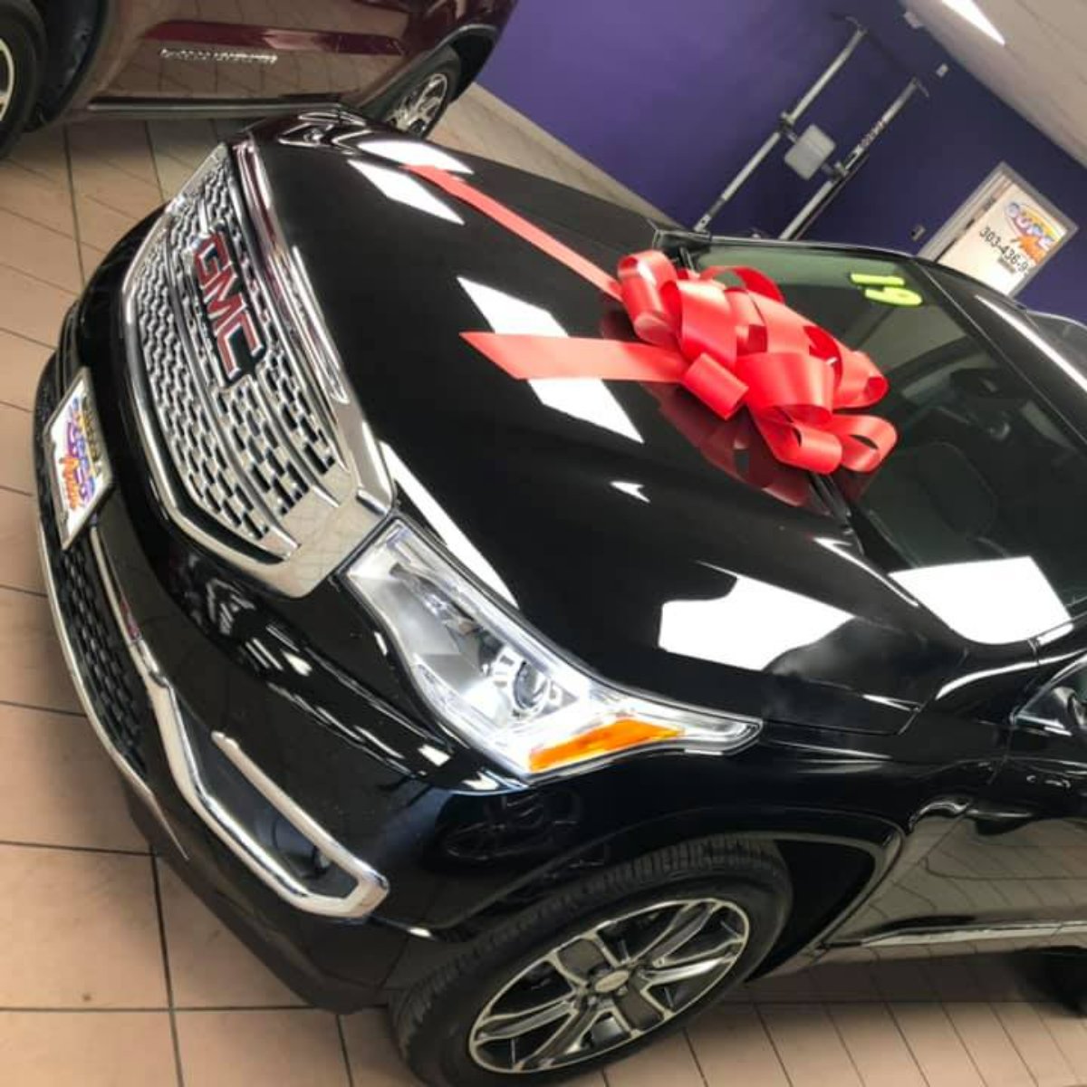 Super_Auto_Co's tweet photo. The search for the perfect gift starts right here at Super Auto Co. Come check out our selection of new and used vehicles. https://t.co/lwNzYhr2sj