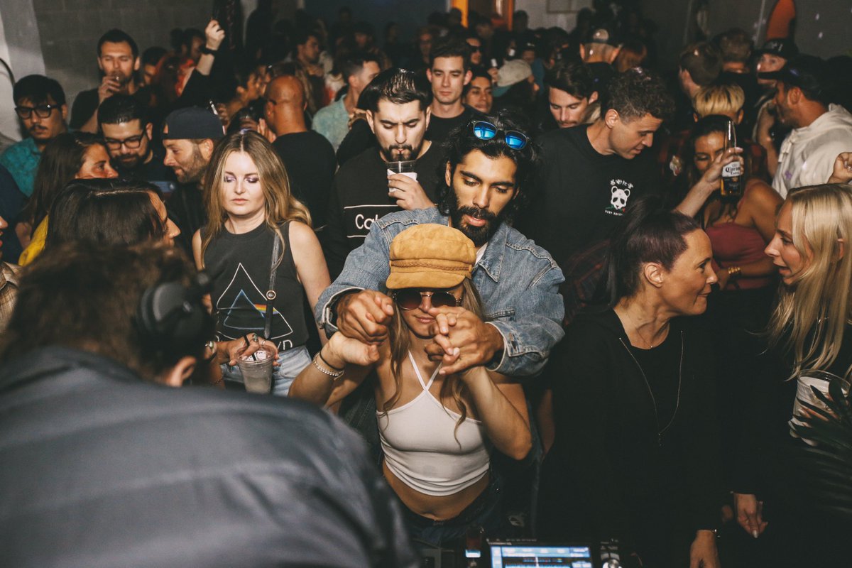 Tomorrow is the big day! We are so excited to be back at <a href="/socialcostamesa/">SOCIAL Costa Mesa</a> for our first Xmas special event with another bangin line up🎄

@mntra_music 
@djnonfiction 
<a href="/andersonmmusic/">Anderson M</a> 
@teakmakai 

#housemusic #costamesa