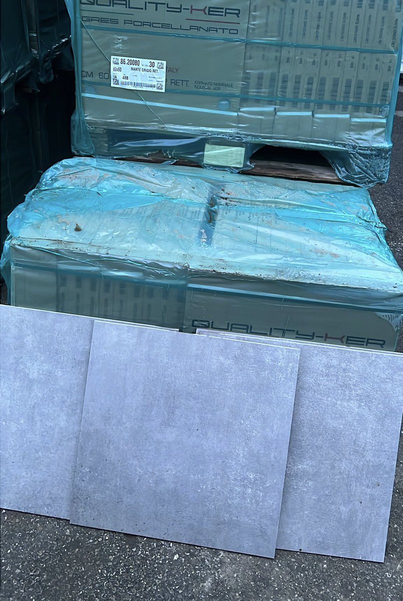 lineabaor's tweet photo. 60x60 MARTE GRIGIO RECTIFIED
#matny #rektifikované #1Jakost 
K dispozici 4000 m²
tloušťka 10 mm, 1ª Jakost
#kalibrovaná #MADEINITALY
I N F O  T E L . :  7 7 5  2 5 0  9 6 2 https://t.co/fuD6tzb3T7