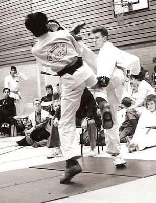 lichmartialart's tweet photo. #ThrowbackThursday 1986 @lichfield_martial_arts  @lichmartialart #kickboxing #BoostLichfield #taekwondo #pointsparring #lightcontact #Lichfield @childrensuni https://t.co/kpVAGRgR79 https://t.co/hjU18nDp9n
https://t.co/VmNibCA8e4.u https://t.co/slAAjBdtAs