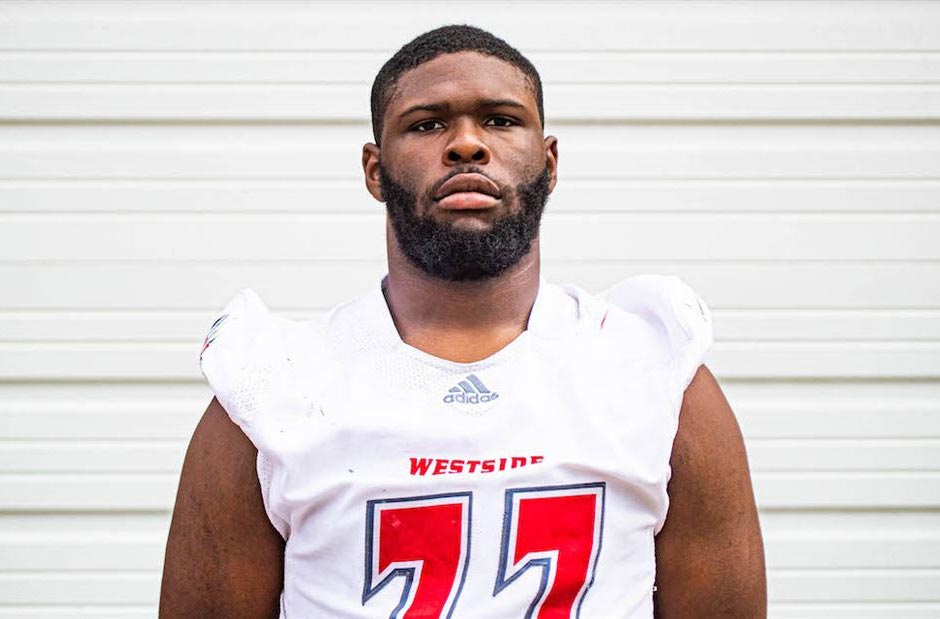 SicEmDawgscom's tweet photo. COMMIT! Jordan Hall commits to UGA football for 2023 class
https://t.co/4Je8Drc0DM
#KeepItG23 #GoDawgs https://t.co/zZgWuHhUwv