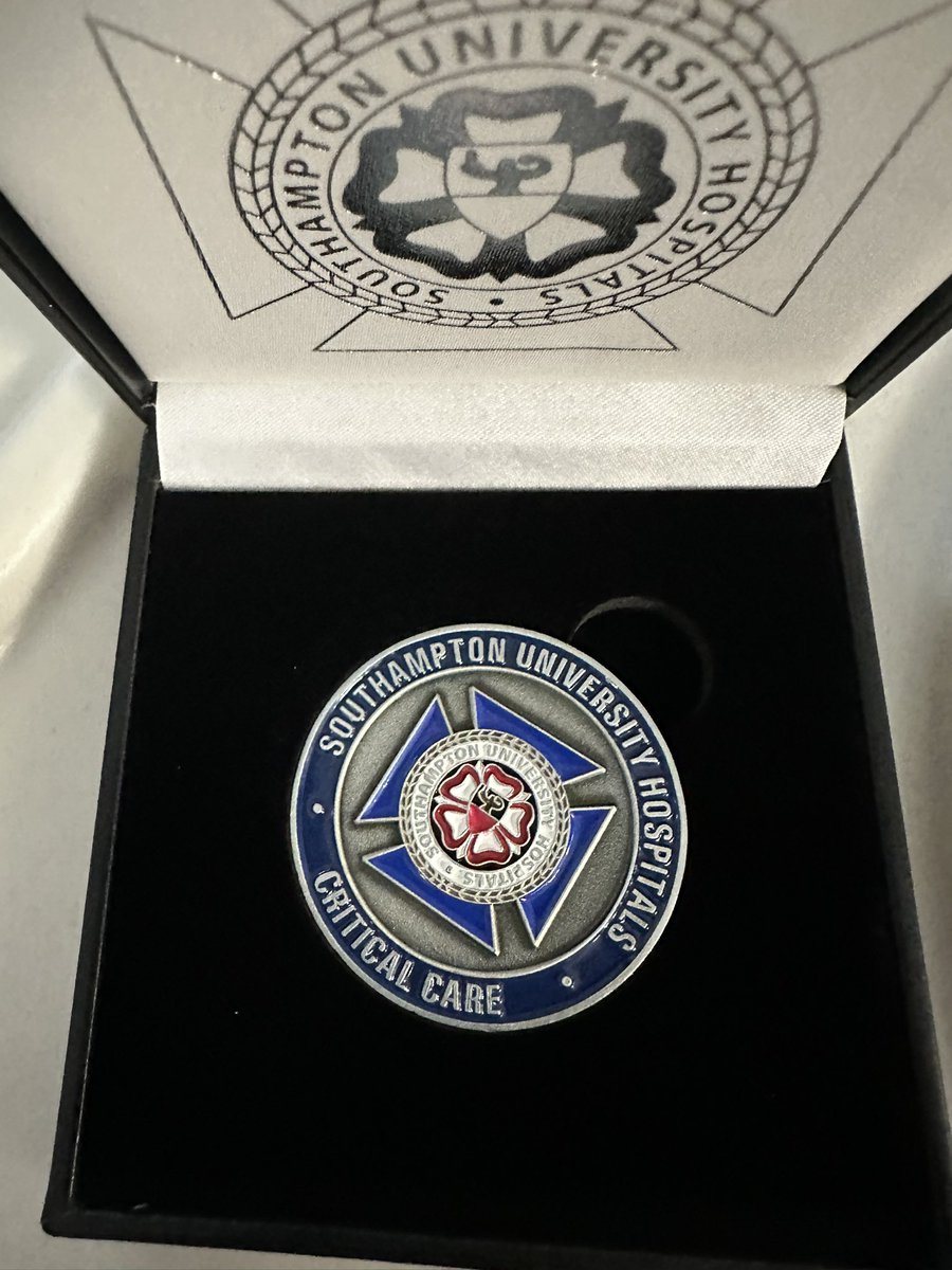 waterelf1's tweet photo. Honoured to receive this gift today from @UHS_CritCare makes me proud!! Thank you to everyone who organised this. #criticalcarenurse #neuroicu #teamwork #georgecross #nhsrocks https://t.co/rqzGu2rhe4