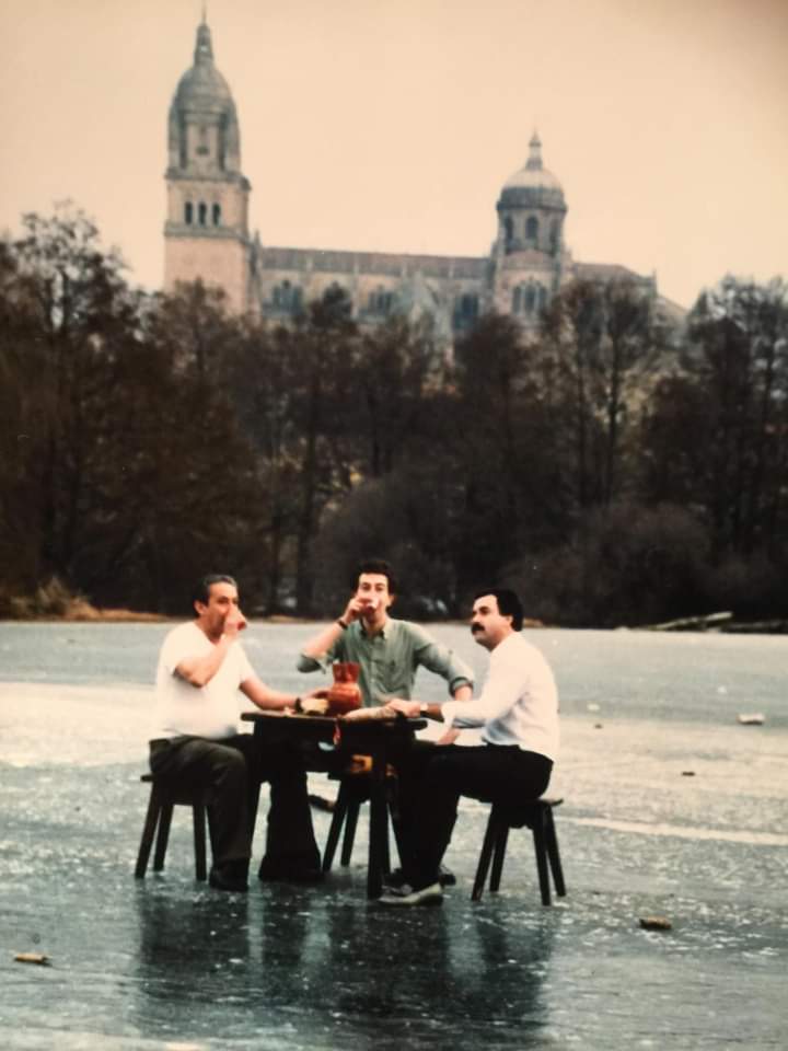 Invierno de 1985. Última vez que se heló el río Tormes a la altura de la pesquera, donde el embarcadero.