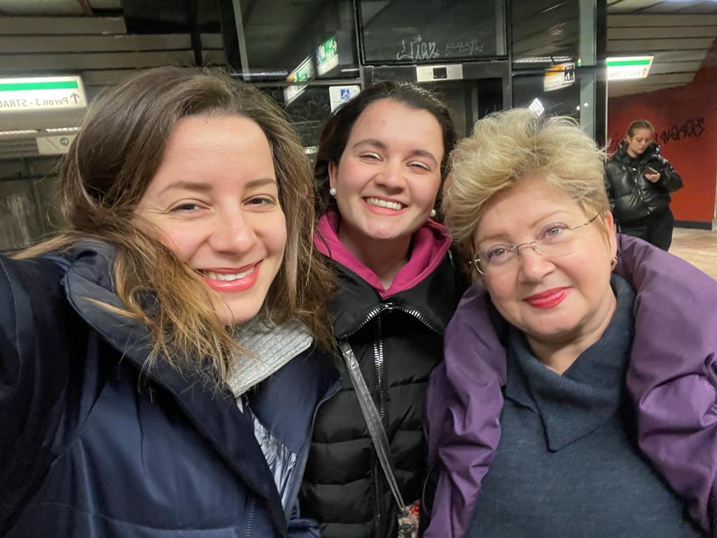 B_Predescu's tweet photo. On December 21,1989 Romanians were storming the streets of #Bucharest sweeping communist dictatorship away. Many lost their lives.33 years later I walk the same streets with my girls answering their Qs. Respect to those who made #freedom &amp; #democracy 4 us possible.
#🇷🇴Revolution https://t.co/JXJ5TItY51