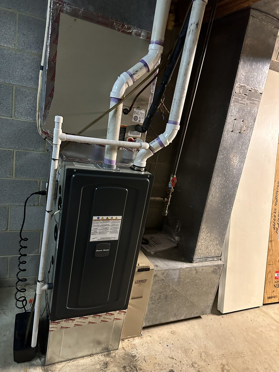 SNKRS LET ME BE GREAT tweet media