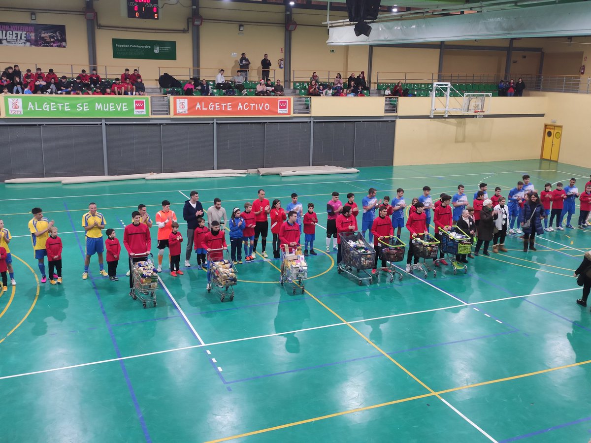 Aytodealgete's tweet photo. ⚽🥅🏟️ #Algete ha acogido el “VIII Partido de las Estrellas” en con fines benéficos https://t.co/p0wTWFgU8p https://t.co/DCmRSbczbu