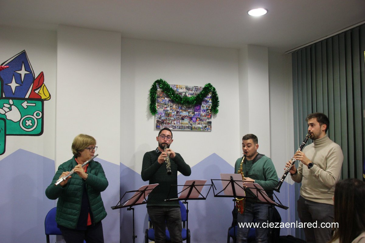 El Hogar del Guía de OJE #cieza se vuelca un año más con la Gran Cabalgata de los Reyes Magos ciezaenlared.com/Principal/2022…