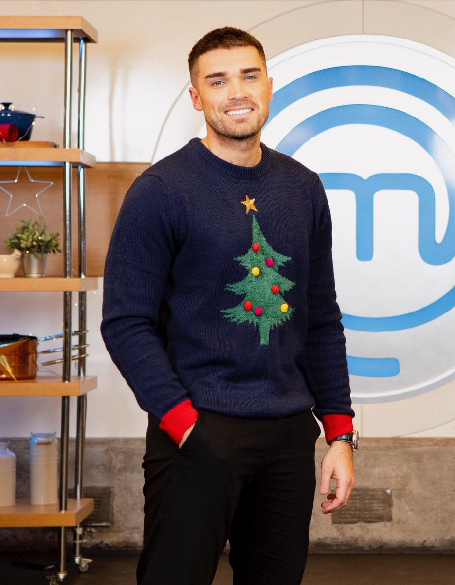 Josh Cuthbert (@joshcuthbert) on Twitter photo I’M HEADING BACK IN TO THE MASTERCHEF KITCHEN!!👨🏻🍳
Tomorrow night (Friday) 8pm on BBC One I will be taking part in the Celebrity Masterchef Christmas special 👏🏼
<a href="/MasterChefUK/">MasterChef UK 🍴</a> …tune in to see the chaos I create in the kitchen 😀 I’M HEADING BACK IN TO THE MASTERCHEF KITCHEN!!👨🏻🍳
Tomorrow night (Friday) 8pm on BBC One I will be taking part in the Celebrity Masterchef Christmas special 👏🏼
<a href="/MasterChefUK/">MasterChef UK 🍴</a> …tune in to see the chaos I create in the kitchen 😀