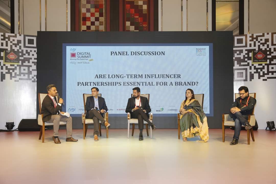 ishraqdhaly's tweet photo. Moments from the MGI presents 9th Digital Summit powered by Httpool; in association with Adjust &amp; The Daily Star. 

#Digital #DigitalSummit #BBF #brandbrujo https://t.co/ch2voymMTc