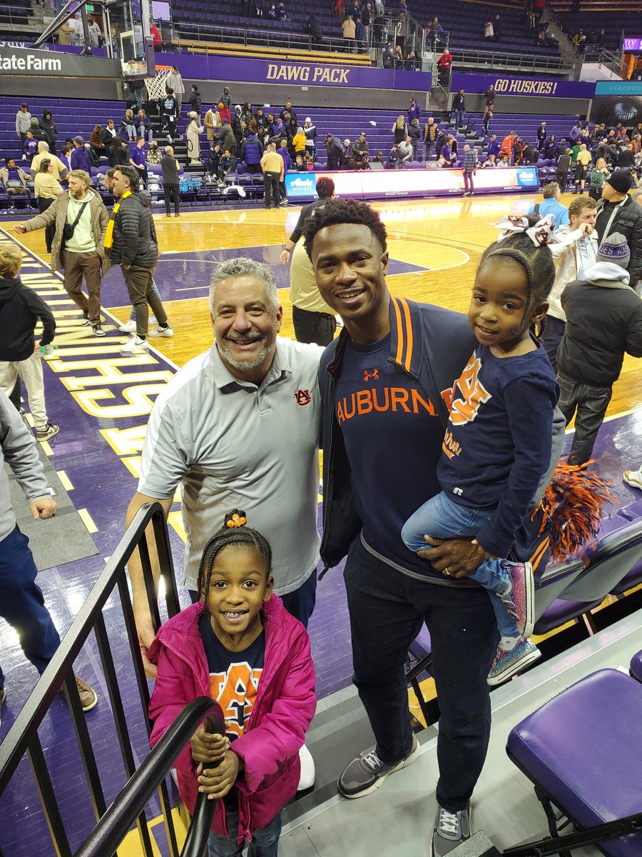 Ben Obomanu tweet media