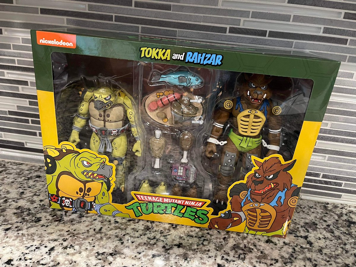 MajorWFPod's tweet photo. Thanks goes to #FWFLive Senior Official @RefMarkBitters for making sure @TheMattCardona’s collection of @NECA_TOYS’ Teenage Mutant Ninja Turtles stays up-to-date
Do you have this set of Tokka and Rahzar?
How about the Secret of the Ooze set?
Maybe the original Playmates? https://t.co/waFlfDn7N4