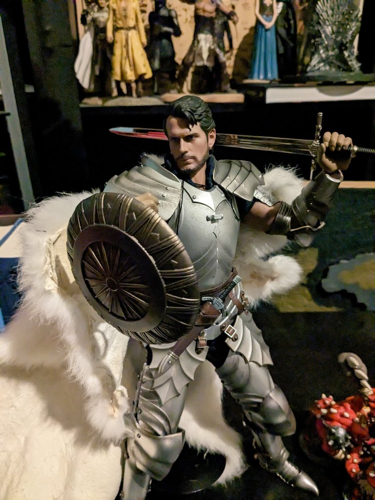 TheMikeBalles's tweet photo. It's been a while, but #UnaPartidaMas is still my longest lived streamed #DnD character: A 17th level ravenloft-muddied, avernus-ashed, godsworn Paladin of the coming dawn, Khal. I put a top class barbie together to represent their awesomeness. Heroforge is for the children. https://t.co/Kj1E4g1rtK