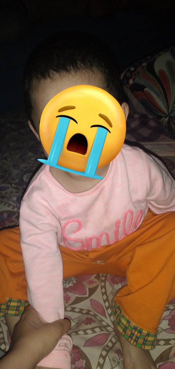 asyabebek7's tweet photo. # Allah için yalvarıyorum kurmanïnız olayım Allah için çocuklarım aç evde yiycek birşeyim yok bez süt mama gıda ihtiyaçım var ev kiramı veremedim evsahbim evden cık diyor lütfen kiramı vermeme yardım edin Allah aşkına yavrularım çocuklar aç ağlıyorlar paylaşın 🕋🕋🕋🕋🕋🕋🕋🕋🕋 https://t.co/cJtvLxo6f5