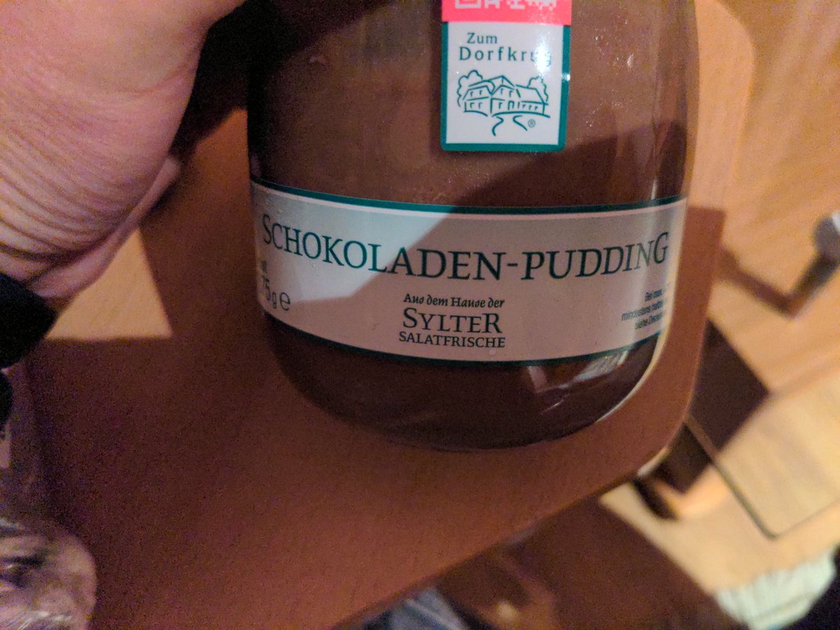 Th3PeKo's tweet photo. Interessante Abstammung. Muss Gesund sein!
Was sagt die @C3Pudding Crew dazu?
#schoko #pudding #foodporn #C3Pudding https://t.co/0zCDXTDfKG