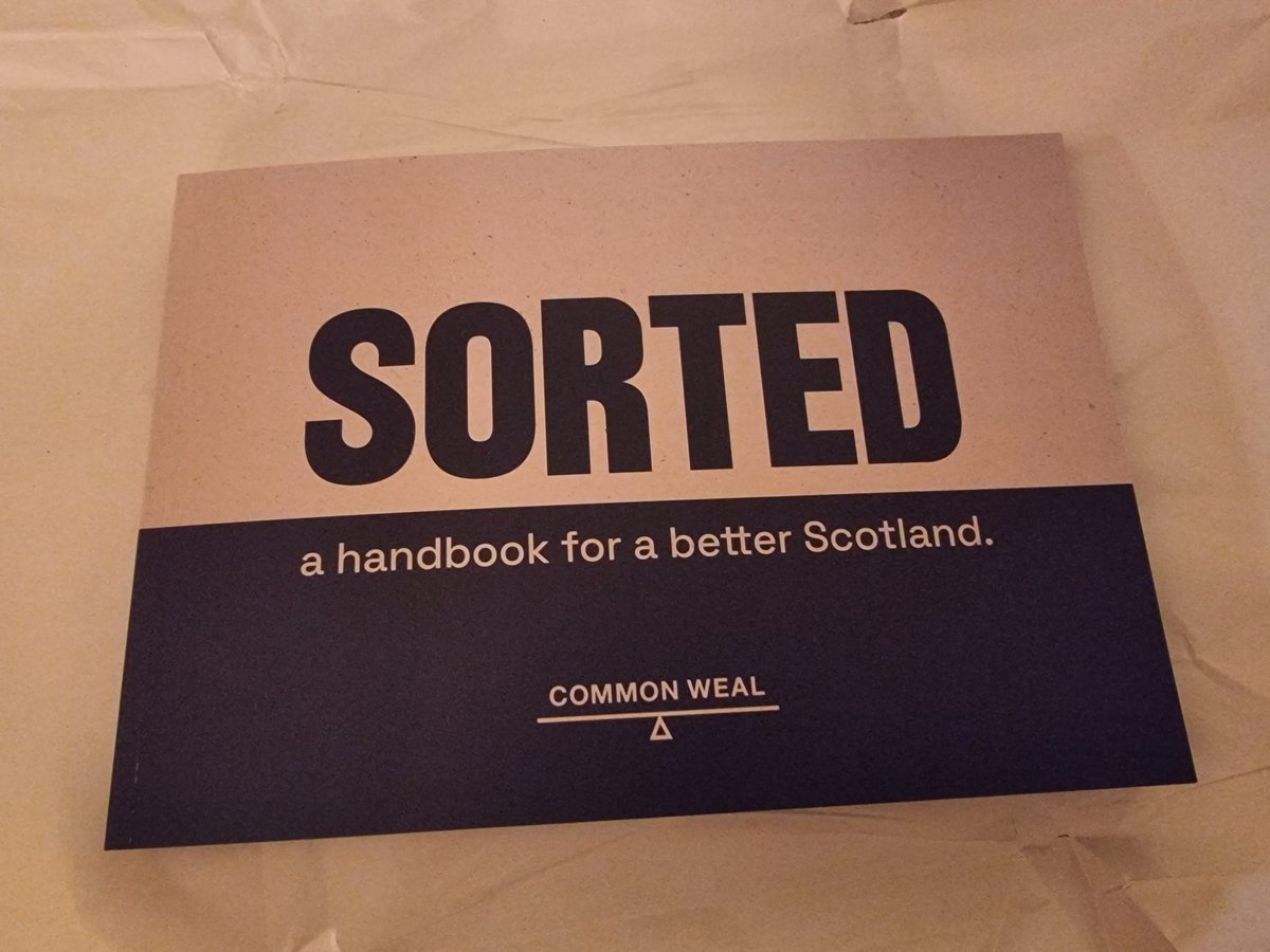 quineofthenorth's tweet photo. Nice to get a new publication through the post on an otherwise depressing day #commonweal https://t.co/Aij23Ei8m1