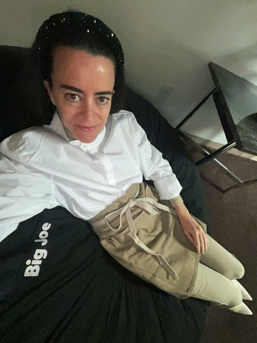 Thank you for your support. #HappyHolidays Xoxo https://t.co/JSt9VKaDCi<a href="/tag/happyholidays"class="tags">#HappyHolidays</a>