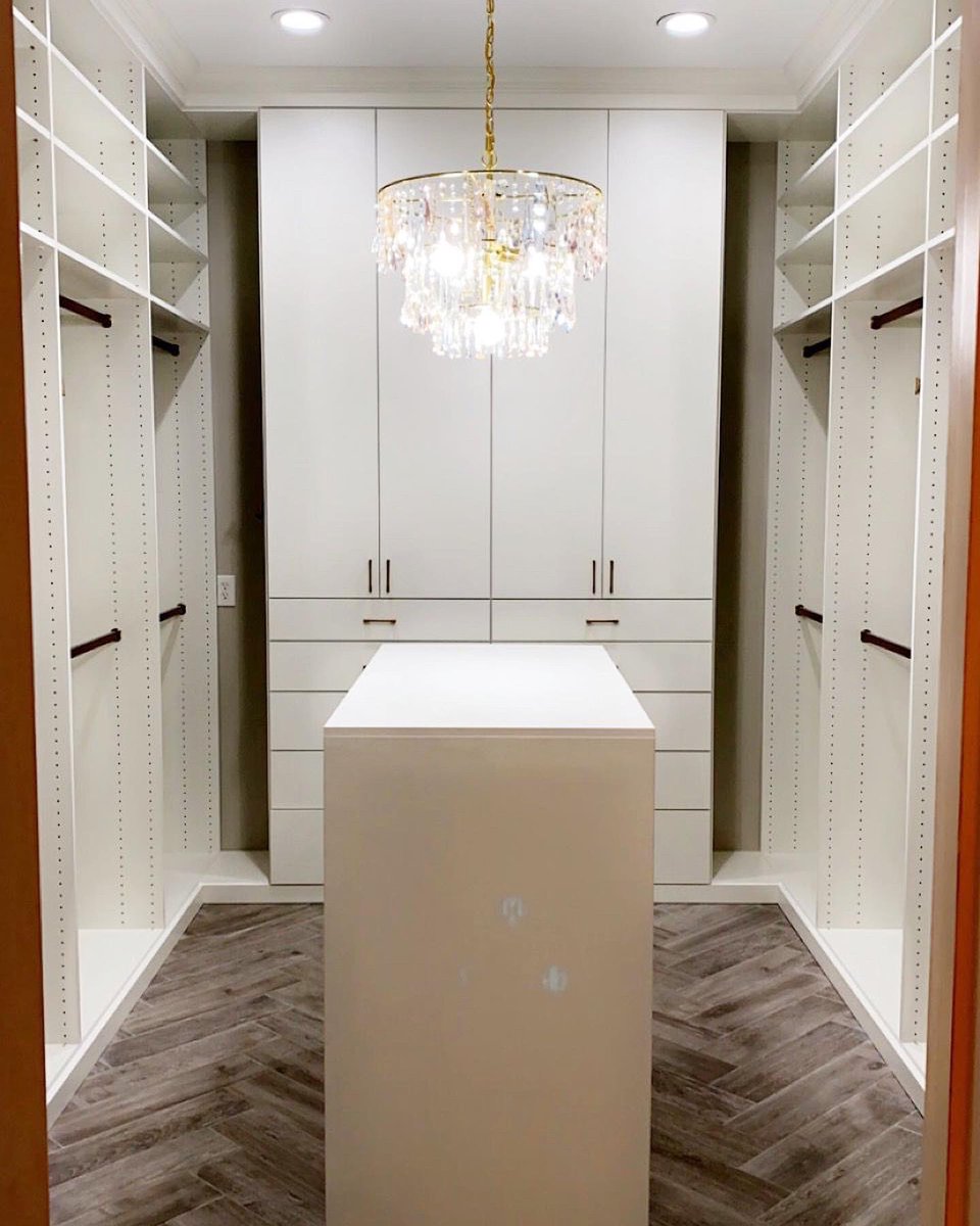 ClosetfactoryHT's tweet photo. Are you wanting to maximize the space in your closets? Call us at (281)355-7676 or visit our website https://t.co/Rs0pQVyVDr to schedule your free consultation today!
#customstorage #customdesigns #closets 
#closetfactoryhouston #cabinetry #organized #closetgoals https://t.co/HD7boVfQoT
