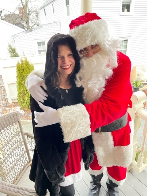 BruceAddisonMS's tweet image. Happy Holidays to all from my wife Sally and I! #HappyHolidays #MerryChristmas #HappyNewYear