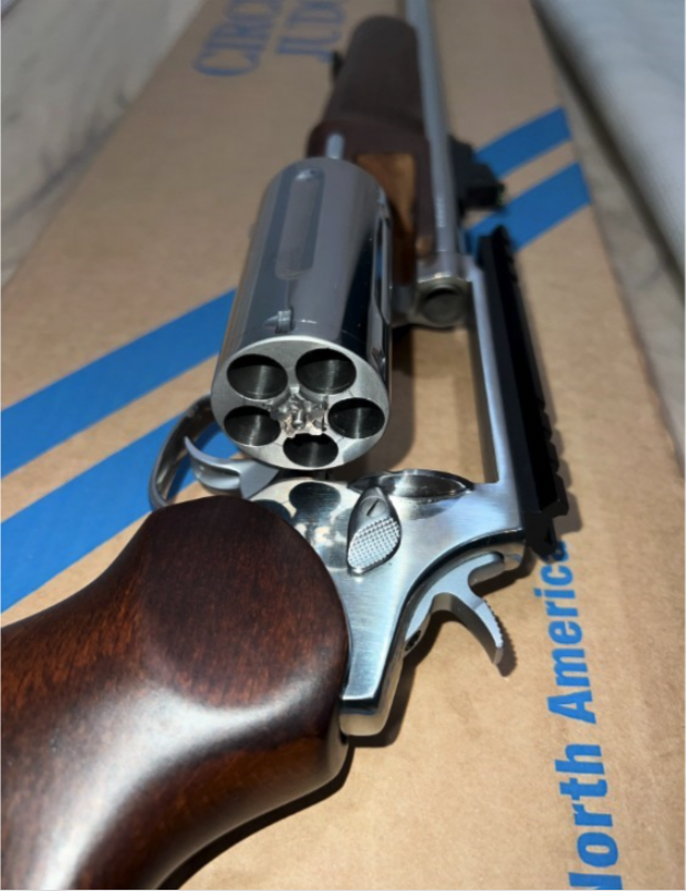 GunBroker's tweet photo. Spotted on GunBroker: "Rare* Circuit Judge .45Colt/.410Mag Brazilian Hardwood.
🔥 See it here: https://t.co/DzSfpv9T6Y
#CircuitJudge #45colt #gunbroker https://t.co/NHLfVmlhJS