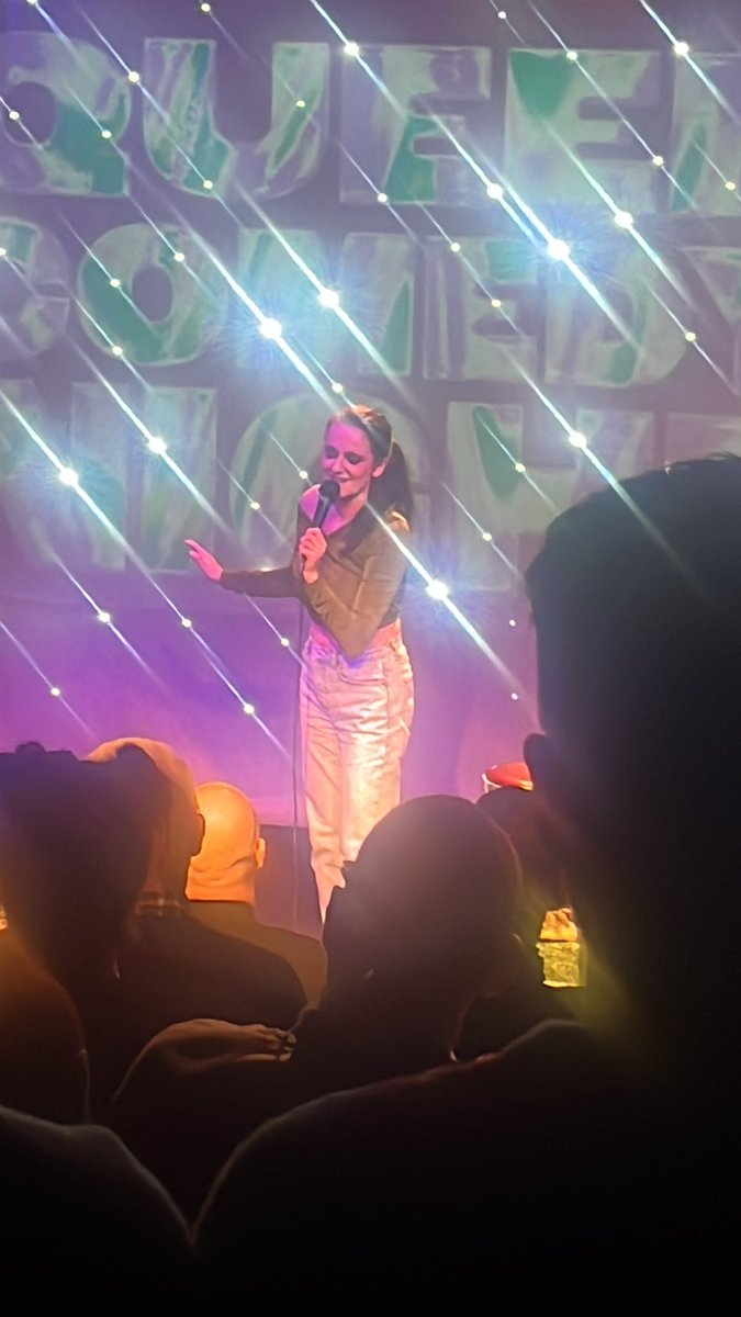 MitchellReeve_'s tweet image. Well tonight was a bloody gorgeous event @7DialsPlayhouse. Thanks @semadivad, @itsleepeart, @SoozUK &amp;amp; @imjamesbarr. A truly hilarious and wonderful evening!