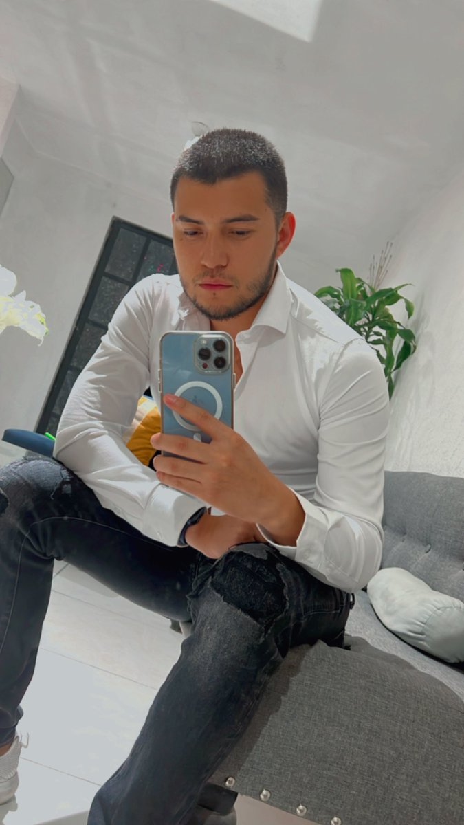 ricardomorglez's tweet photo. 🔥 https://t.co/VY1H6UjKqR