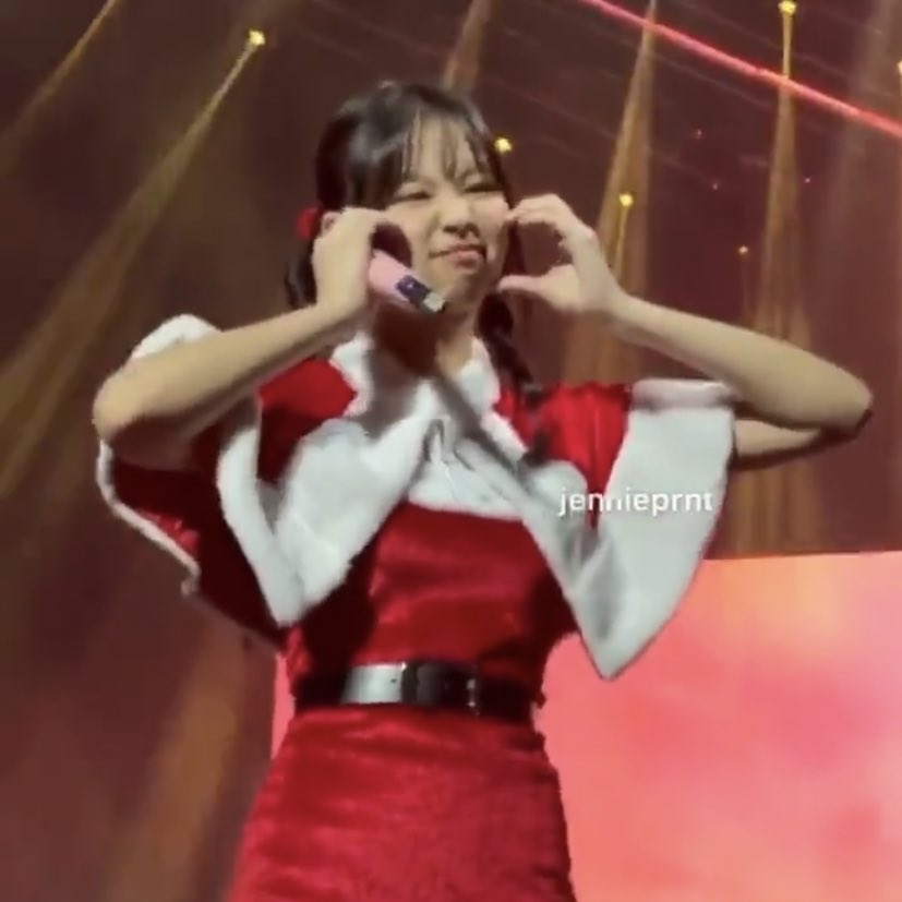jenniethinker's tweet photo. baby 🥹 https://t.co/9jI1OmPrt3
