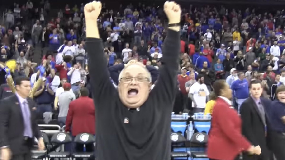 TheGolaStandard's tweet image. Rest in peace Brother Ed Sheehy, La Salle’s team chaplain. We will never forget your reaction when the Explorers made the Sweet 16. You will be missed. 💔