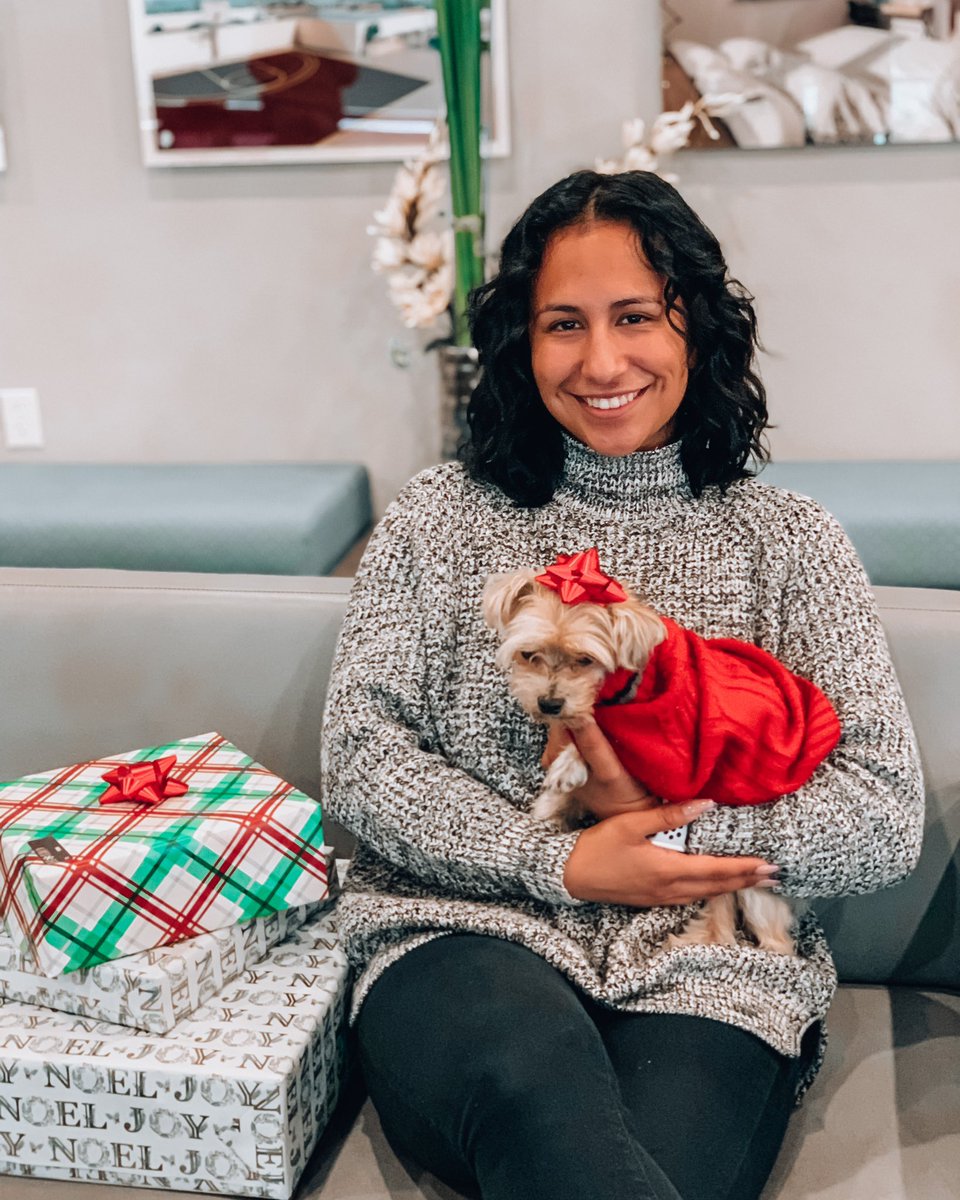 CollegeTownTXST's tweet photo. The Holidays are just around the corner!

If you’re traveling for the weekend, travel safe! Remember to drip your faucets and turn your heat.

Before you leave remember to pick up your package Thorpies! 💙

#FindYourHaven #EatEmUp #TXST #TXST23 #TXST24 #TXST25 #GoCatsGo https://t.co/w7hbg2hteR