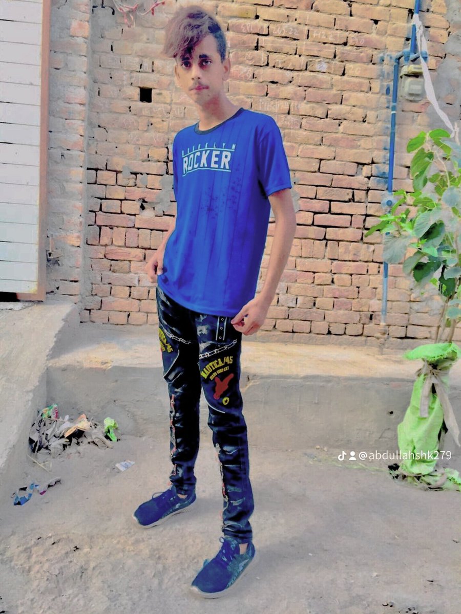 ShkVideo's tweet photo. اختلاف کے باوجود احترام سے پیش آن�� بہترین تربیت کی دلیل ہے❤🔥_______✨🥀🌍 https://t.co/FYBmTTcHcy