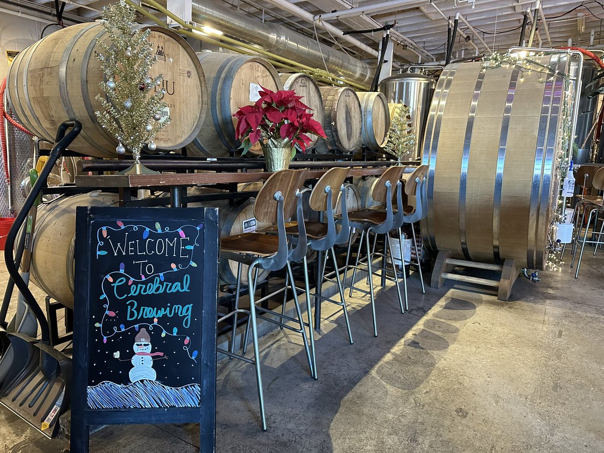Gotta visit Colorado’s brewery of the year on a snow day! <a href="/CerebralBrewing/">Cerebral Brewing</a> ! Details: axios.com/local/denver/2…

#CObeer #craftbeer #beer #gabf #AxiosDenver